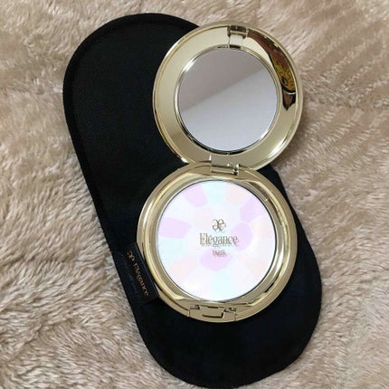 ラ プードル オートニュアンス/Elégance/プレストパウダーを使ったクチコミ(1枚目)