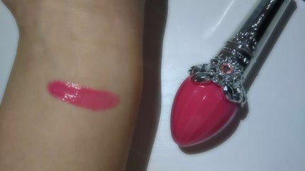 フォーエヴァージューシー オイルルージュ シアー/JILL STUART/口紅を使ったクチコミ(3枚目)