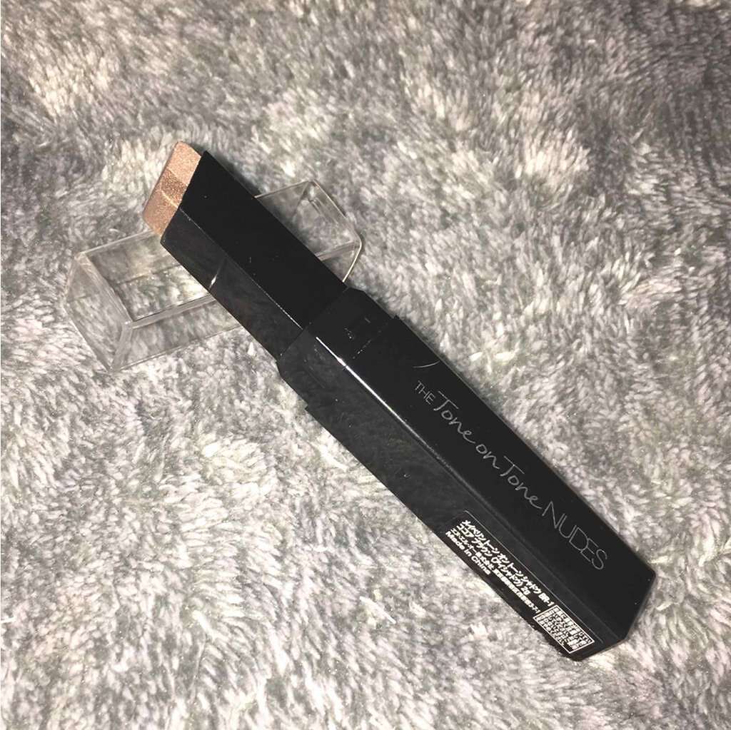 トーンオントーンアイシャドウ/MAYBELLINE NEW YORK/スティックアイシャドウを使ったクチコミ（1枚目）