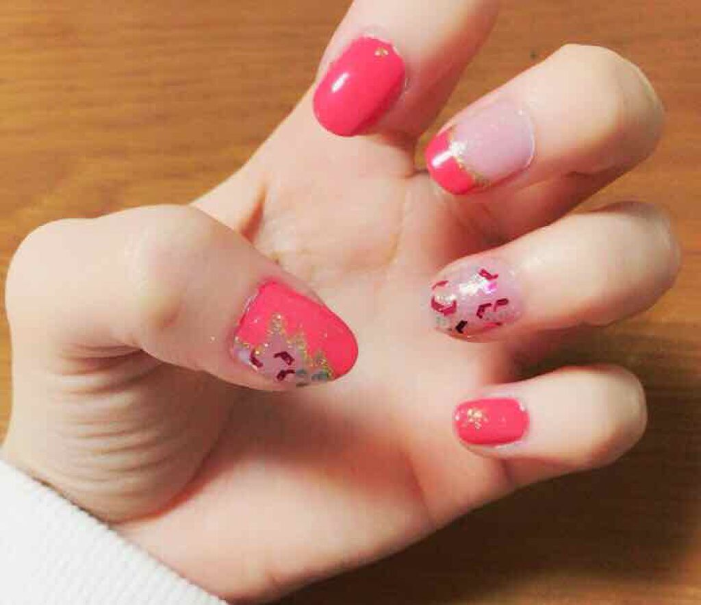 カラフルネイルズ 55 ピンクマゼンダ/キャンメイク/マニキュアを使ったクチコミ（1枚目）