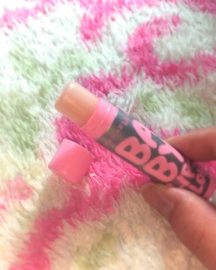 リップクリーム ピンクグロウ/MAYBELLINE NEW YORK/リップケアを使ったクチコミ(2枚目)