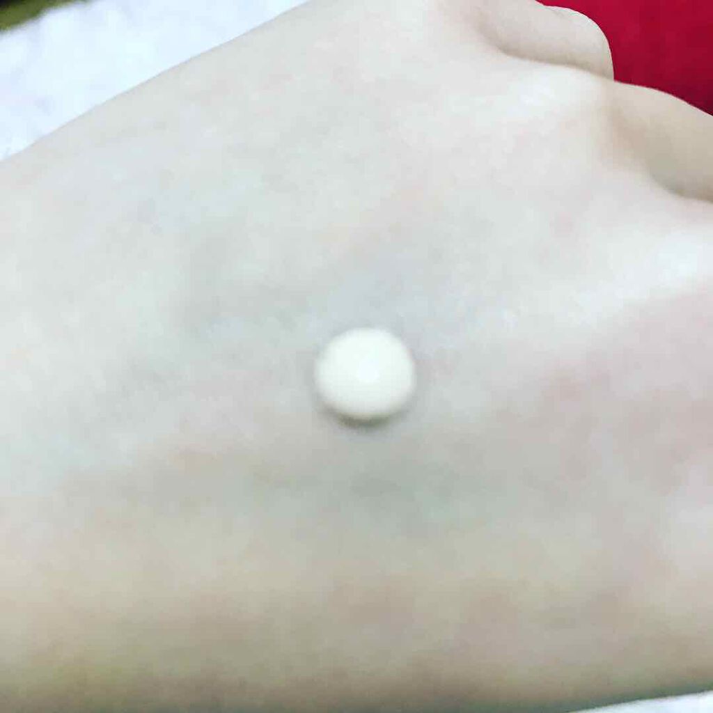 モイスチュアライジング ファンデーション プライマー S/PAUL & JOE BEAUTE/化粧下地を使ったクチコミ(2枚目)