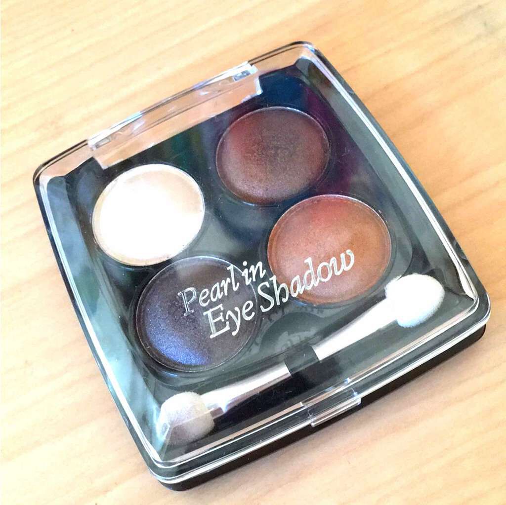 エルファー パールインアイシャドウ/DAISO/アイシャドウパレットを使ったクチコミ(1枚目)