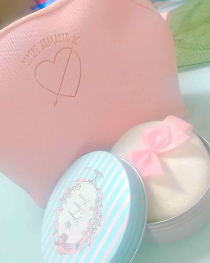 すっぴんパウダー/クラブ/プレストパウダーを使ったクチコミ(2枚目)