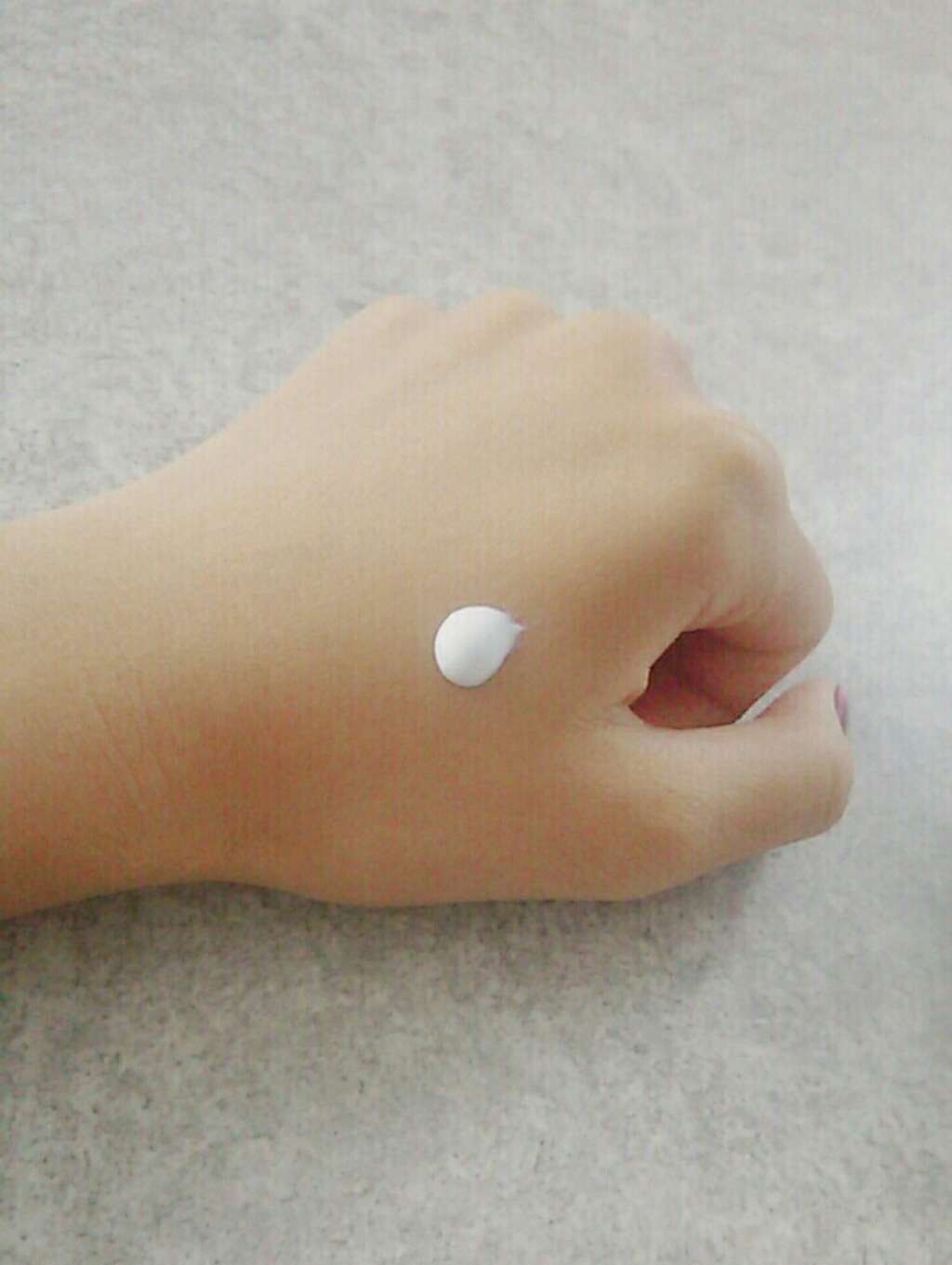 UVウルトラフィットベースN/CEZANNE/化粧下地を使ったクチコミ（2枚目）