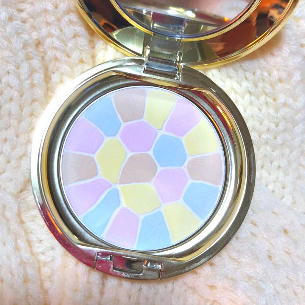 ラ プードル オートニュアンス/Elégance/プレストパウダーを使ったクチコミ(1枚目)