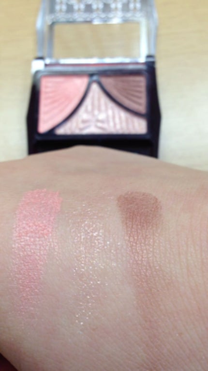 ジューシーピュアアイズ/キャンメイク/アイシャドウパレットを使ったクチコミ(2枚目)