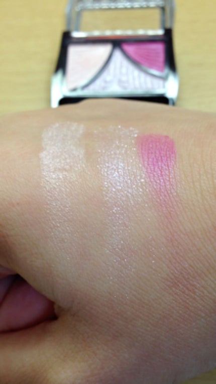 ジューシーピュアアイズ/キャンメイク/アイシャドウパレットを使ったクチコミ(3枚目)