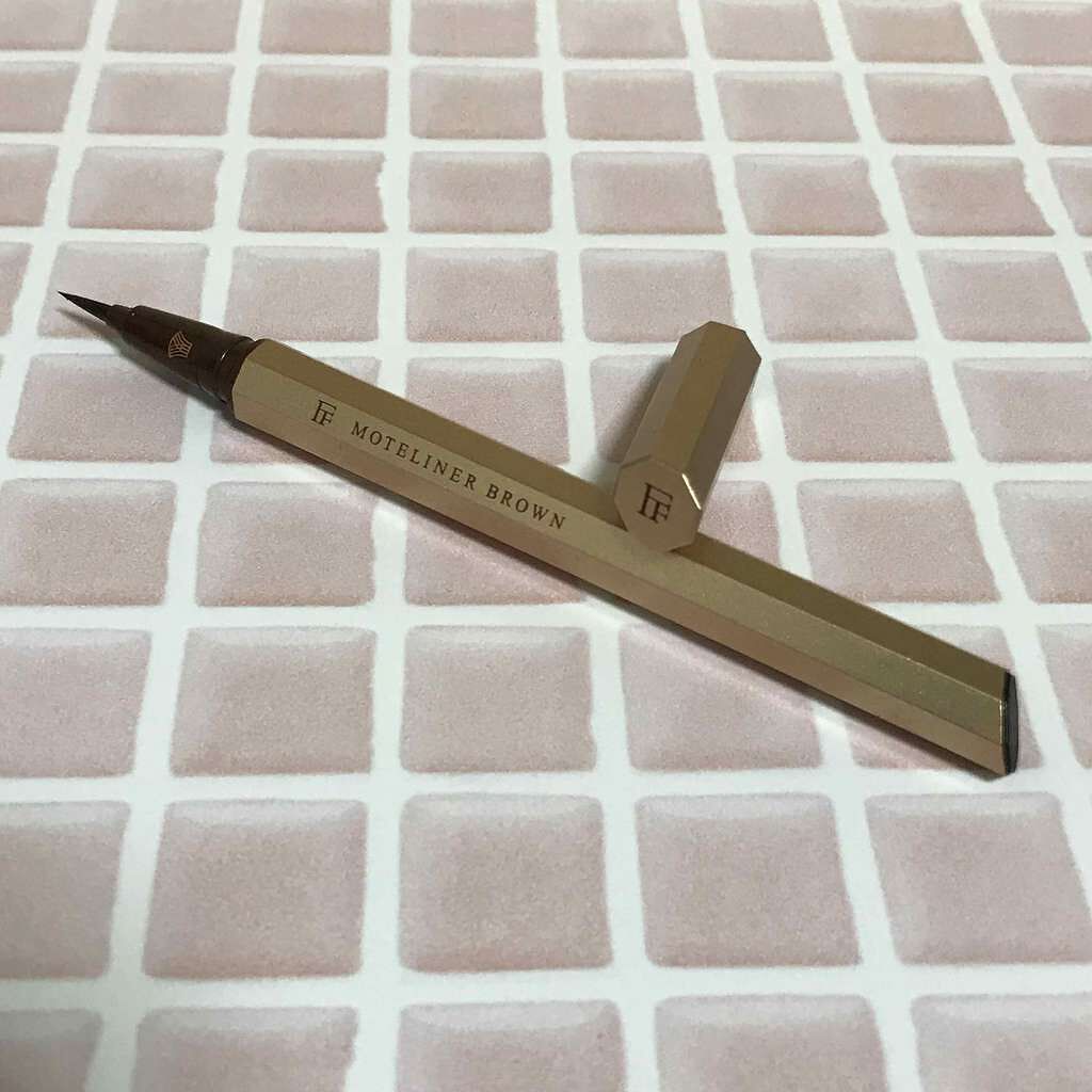 モテライナー リキッド/UZU BY FLOWFUSHI/リキッドアイライナーを使ったクチコミ(1枚目)