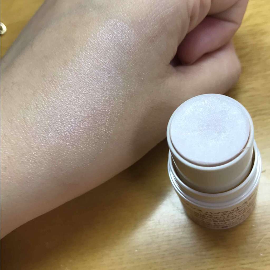 ハイライトスティック/CEZANNE/スティックハイライトを使ったクチコミ(2枚目)