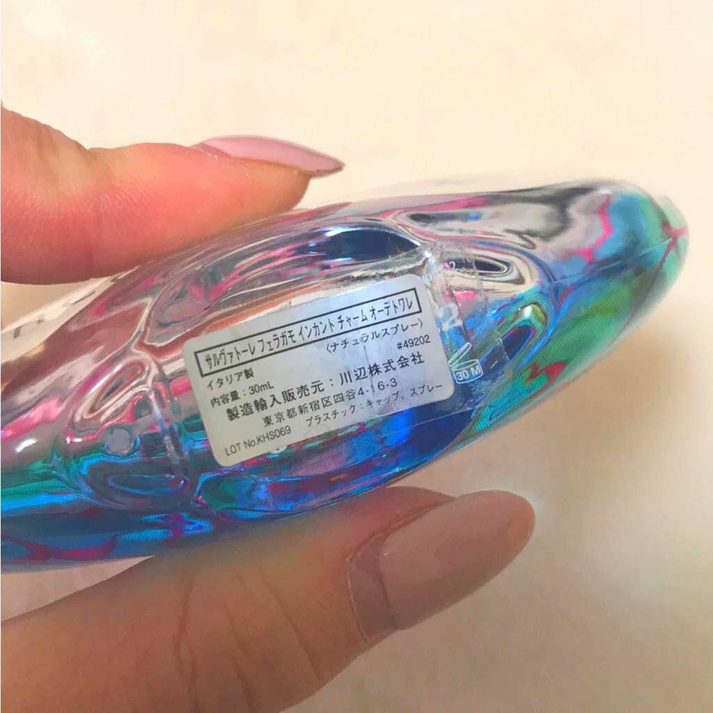 インカント チャーム オーデトワレ スプレー/サルヴァトーレ フェラガモ/香水(レディース)を使ったクチコミ(2枚目)