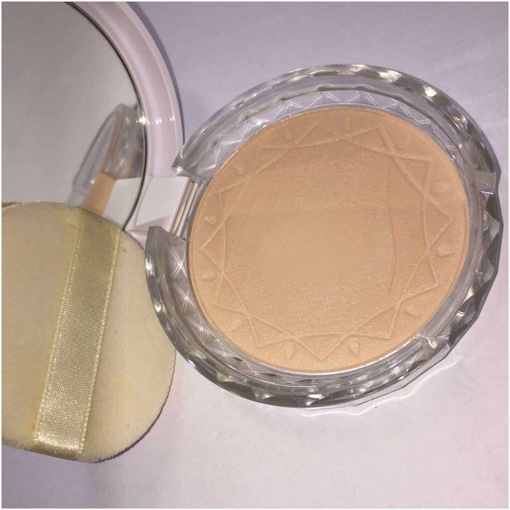 UVクリアフェイスパウダー/CEZANNE/プレストパウダーを使ったクチコミ(1枚目)