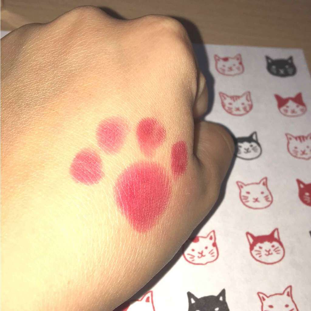 カラーセンセーショナル リップスティック C/MAYBELLINE NEW YORK/口紅を使ったクチコミ(2枚目)