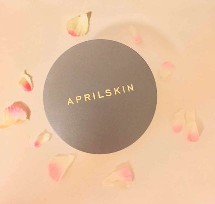 マジックスノークッション ブラック 2.0/APRILSKIN/クッションファンデーションを使ったクチコミ(1枚目)