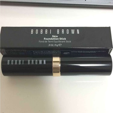 BOBBI BROWN スキン ファンデーション スティックのクチコミ「本日購入しました、
ボビイブラウンのスキン ファンデーション スティックです。
色は3 ベージ.....」（1枚目）