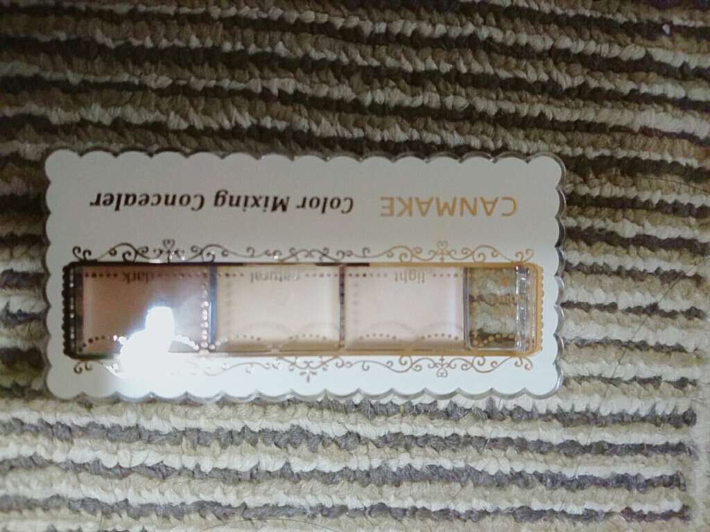 カラーミキシングコンシーラー/キャンメイク/パレットコンシーラーを使ったクチコミ(3枚目)