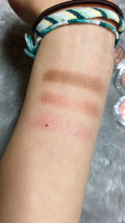 ルックアット マイアイジュエル/ETUDE/単色アイシャドウを使ったクチコミ(4枚目)