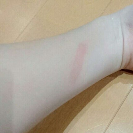 カラーバースト ラッカー バーム/REVLON/口紅を使ったクチコミ(2枚目)