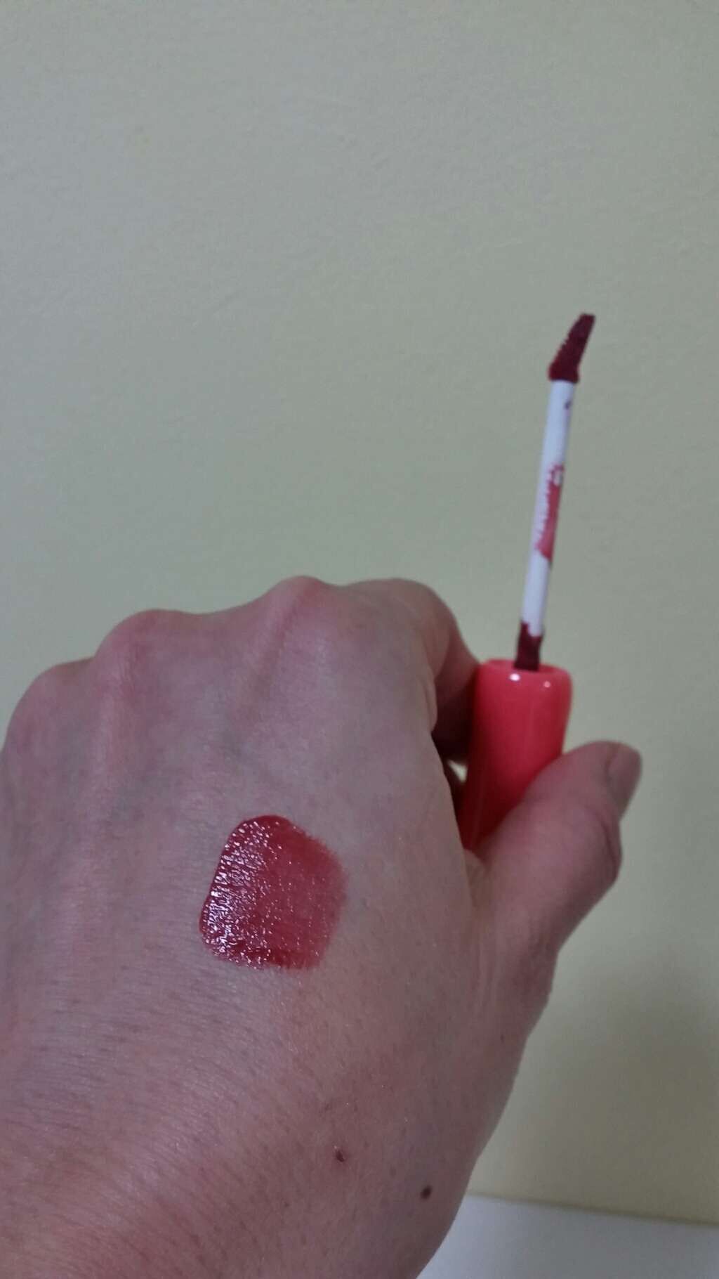 ディアダーリン ウォータージェルティント/ETUDE/リップティントを使ったクチコミ(2枚目)