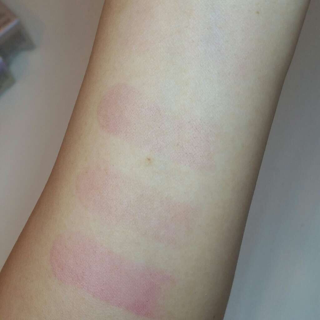 シャインオン/ロレアル パリ/口紅を使ったクチコミ(3枚目)