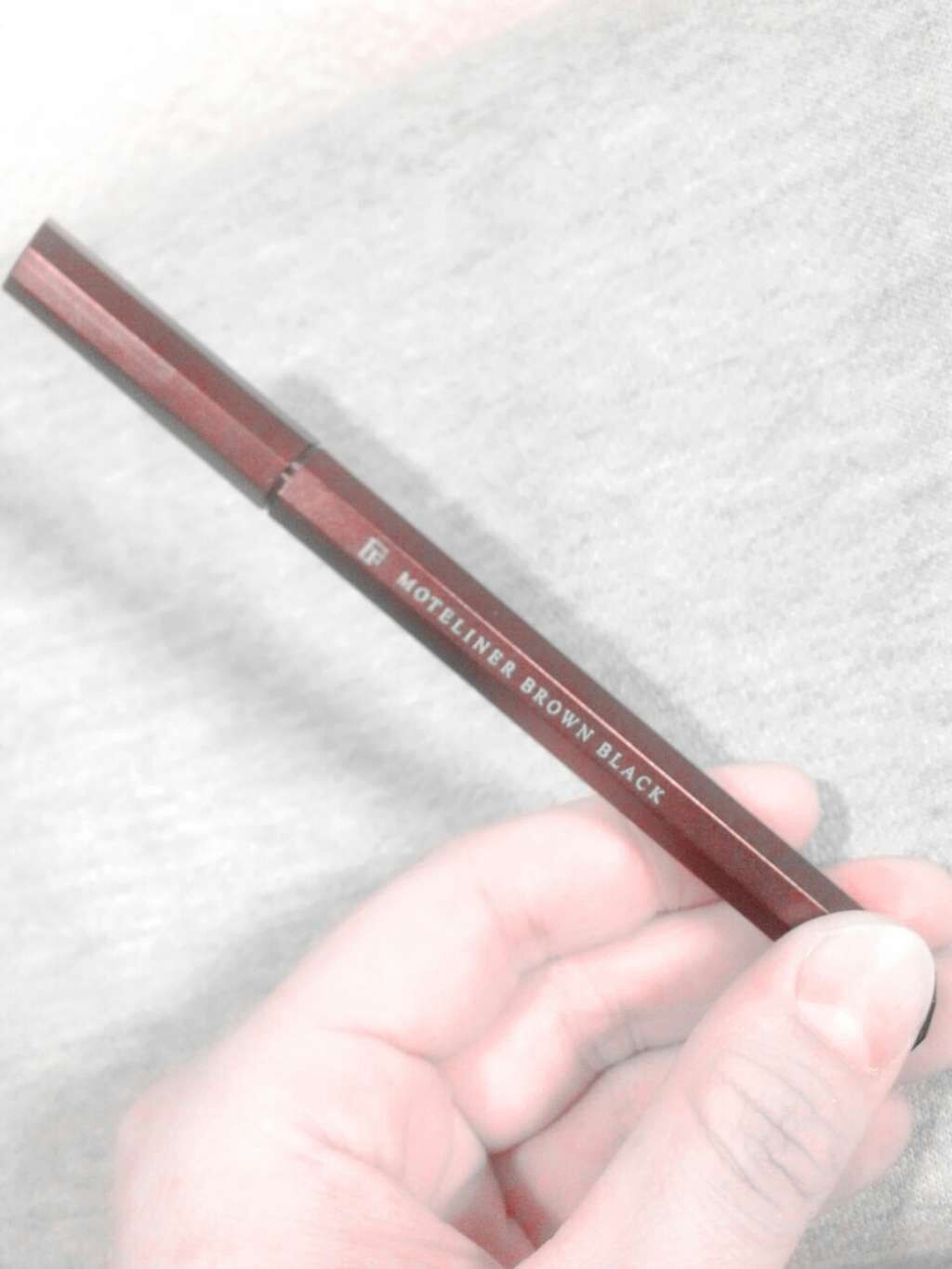 モテライナー リキッド/UZU BY FLOWFUSHI/リキッドアイライナーを使ったクチコミ（1枚目）