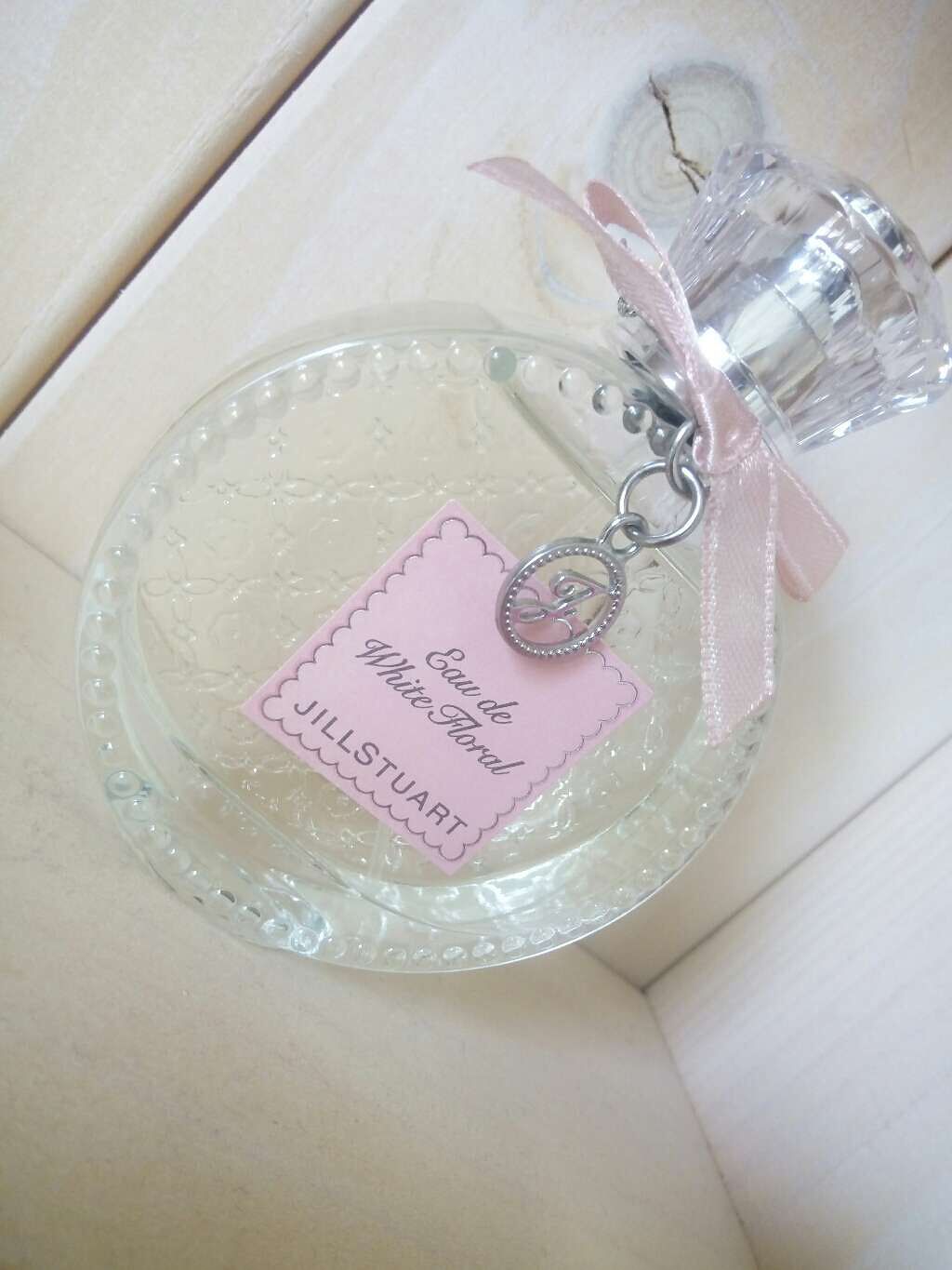 ジルスチュアート リラックス オード ホワイトフローラル/JILL STUART/香水(レディース)を使ったクチコミ(1枚目)