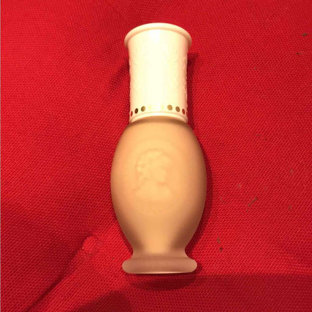 リクイド ファンデーション/レ・メルヴェイユーズ ラデュレ/リキッドファンデーションを使ったクチコミ(1枚目)