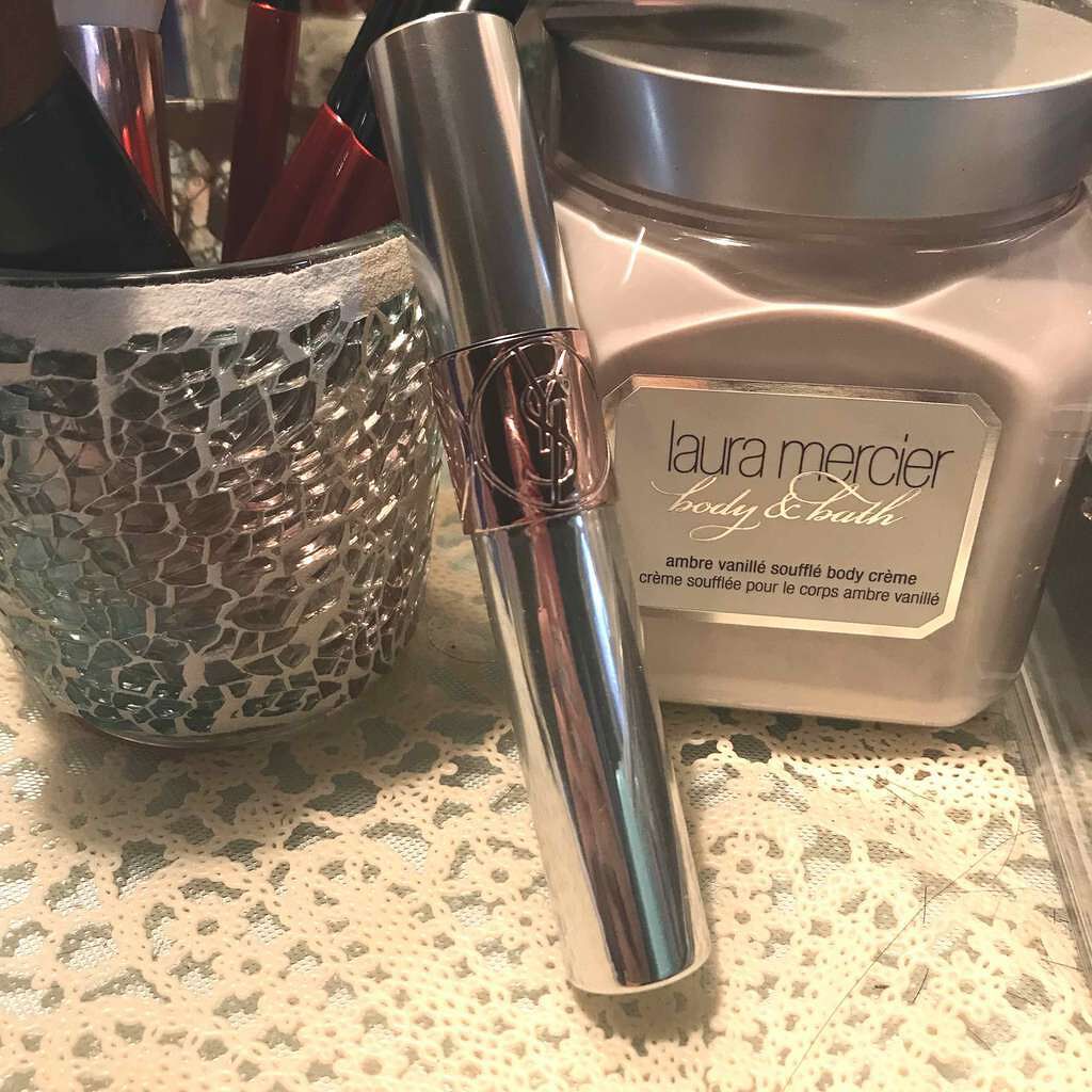 ヴォリュプテ ティントインオイル/YVES SAINT LAURENT BEAUTE/リップグロスを使ったクチコミ（2枚目）