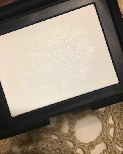 ライトリフレクティングセッティングパウダー プレスト N/NARS/プレストパウダーを使ったクチコミ(2枚目)
