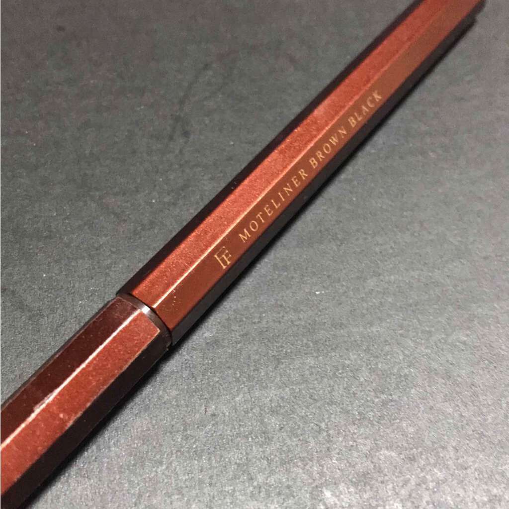 モテライナー リキッド/UZU BY FLOWFUSHI/リキッドアイライナーを使ったクチコミ(1枚目)