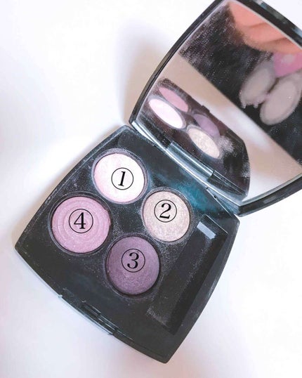 レ キャトル オンブル/CHANEL/アイシャドウパレットを使ったクチコミ(3枚目)