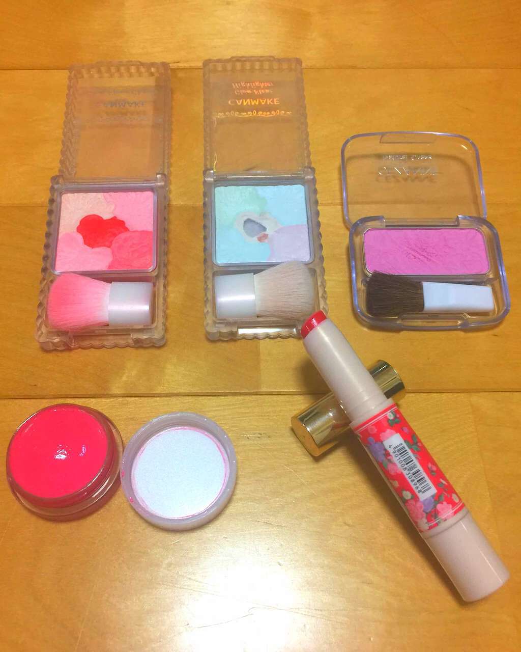 ステイオンバームルージュ/キャンメイク/口紅を使ったクチコミ(2枚目)