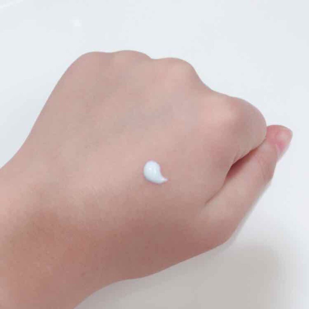 UVウルトラフィットベースN/CEZANNE/化粧下地を使ったクチコミ(2枚目)