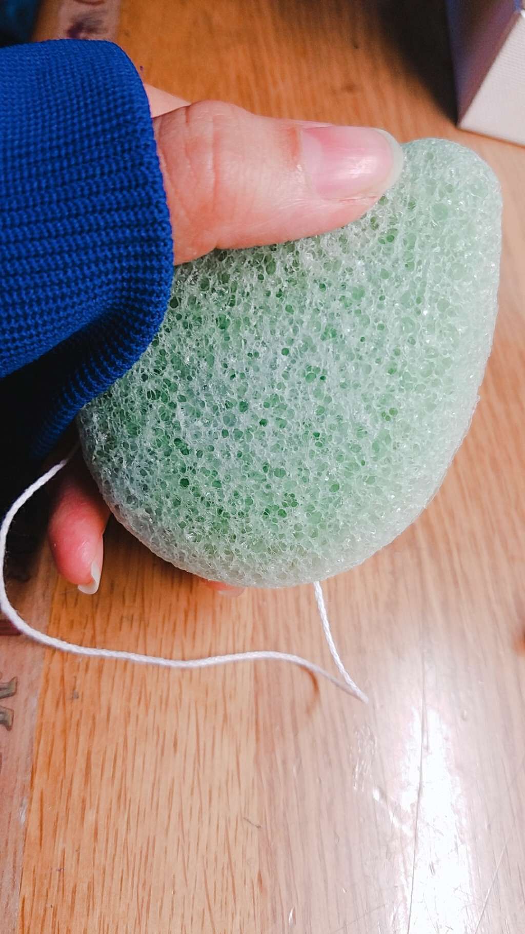 天然こんにゃくパフ/DAISO/その他スキンケアグッズを使ったクチコミ(2枚目)