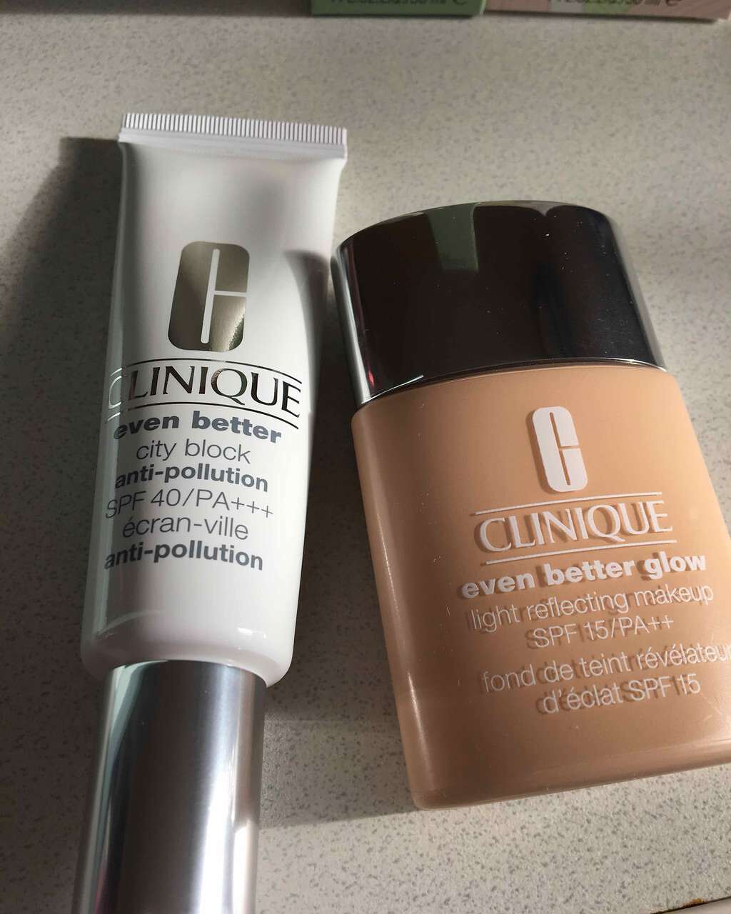 イーブン ベター シティ ブロック ポリュテクション 40 N/CLINIQUE/化粧下地を使ったクチコミ(1枚目)