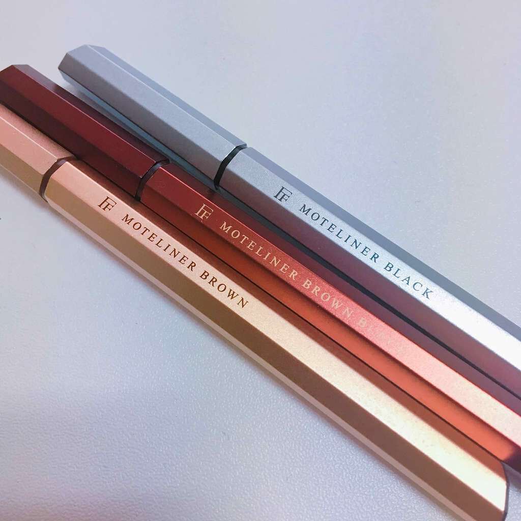 モテライナー リキッド/UZU BY FLOWFUSHI/リキッドアイライナーを使ったクチコミ(1枚目)