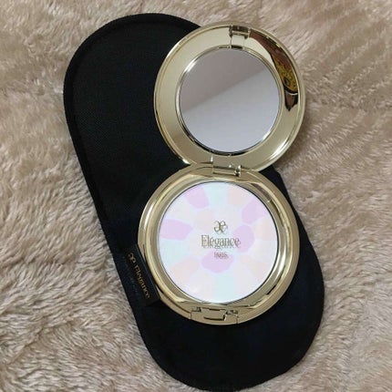 ラ プードル オートニュアンス/Elégance/プレストパウダーを使ったクチコミ(1枚目)