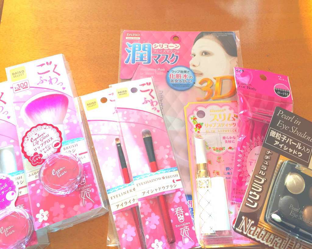 春姫 カブキフェイスブラシ/DAISO/メイクブラシを使ったクチコミ（1枚目）