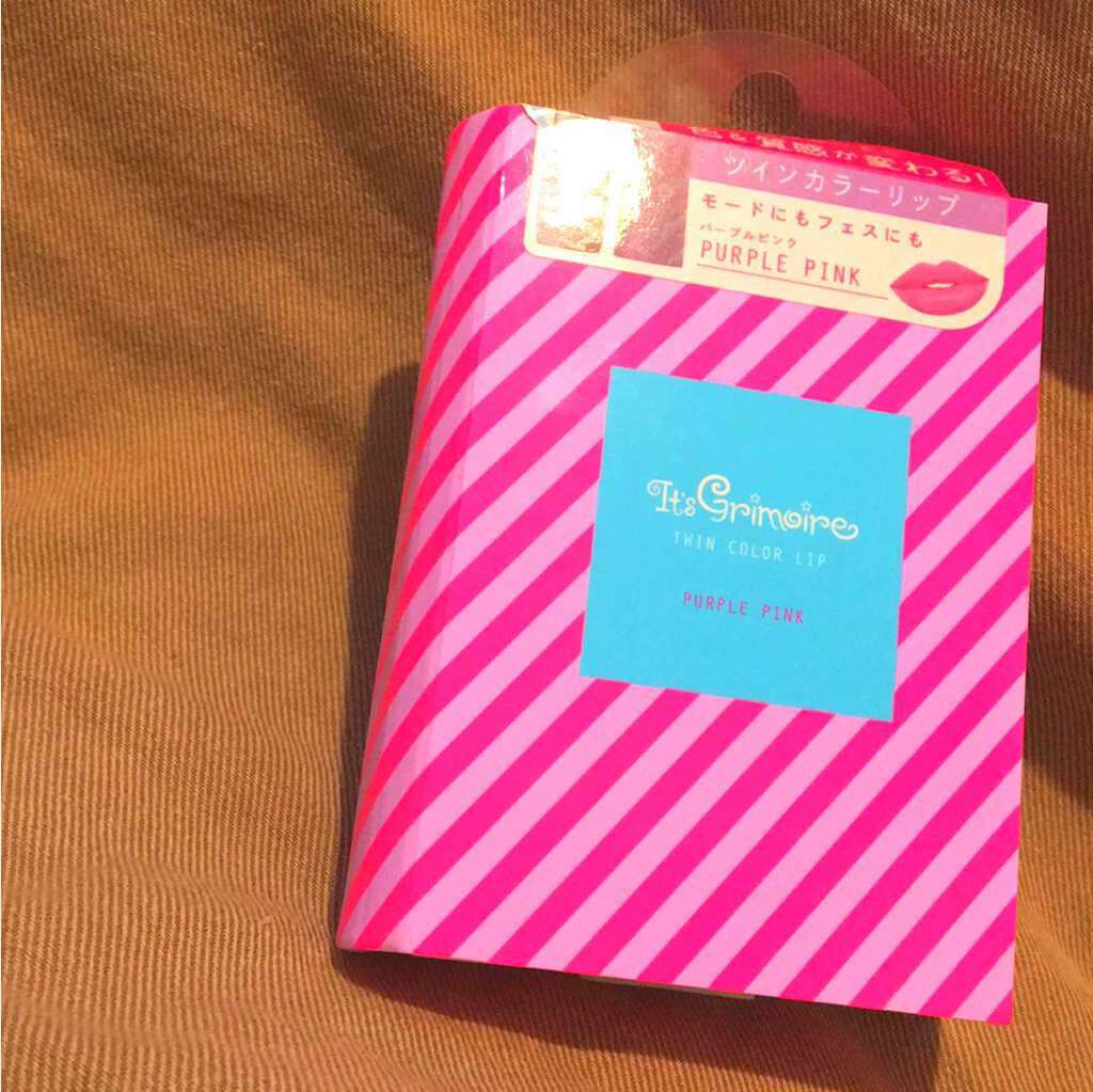 ツインカラーリップ/It's Grimoire/口紅を使ったクチコミ(3枚目)