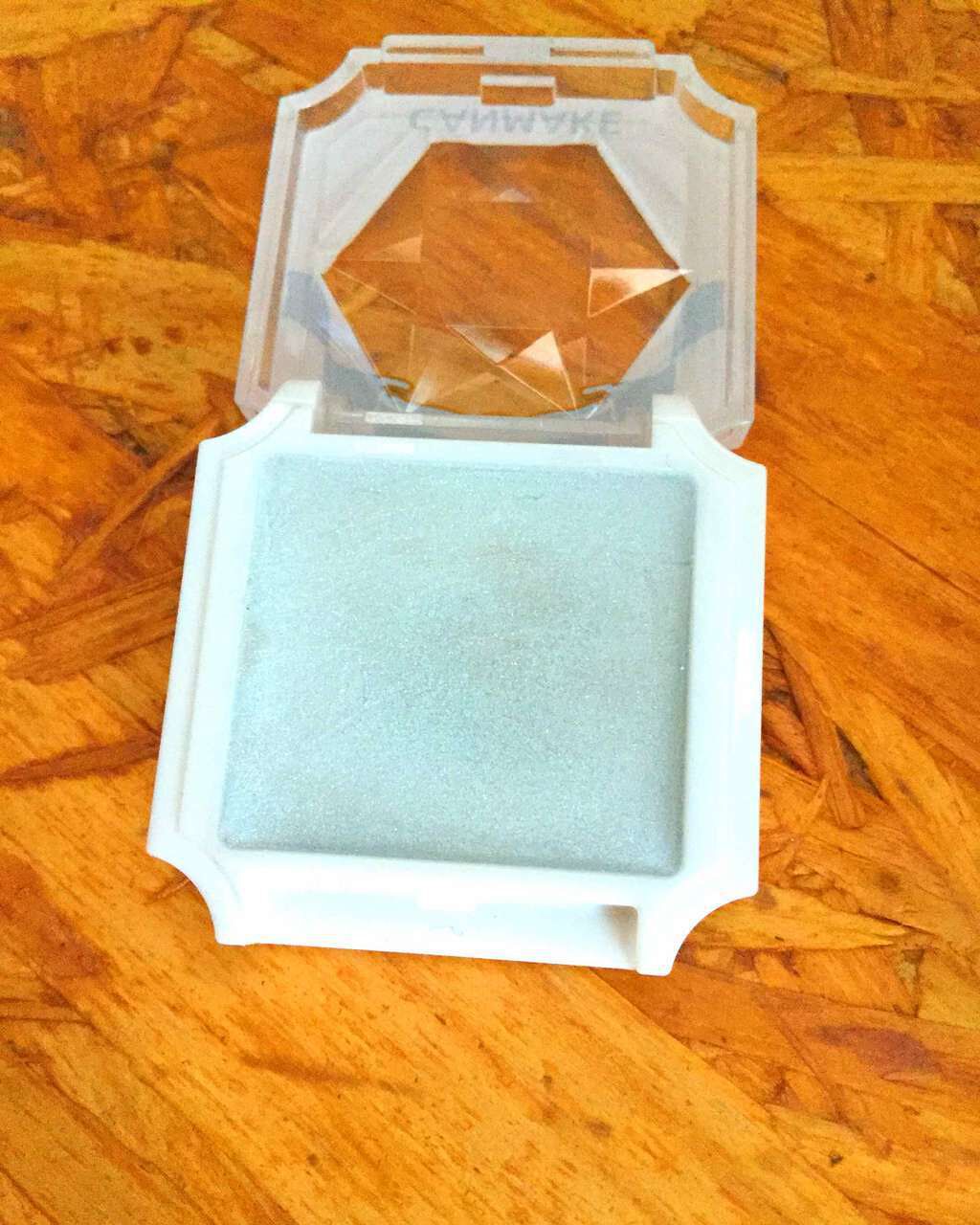 クリームハイライター/キャンメイク/クリームハイライトを使ったクチコミ(2枚目)