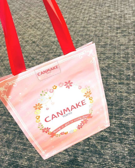 グロウフルールチークス/キャンメイク/パウダーチークを使ったクチコミ(1枚目)