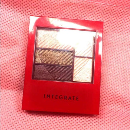 トリプルレシピアイズ/インテグレート/アイシャドウパレットを使ったクチコミ(1枚目)