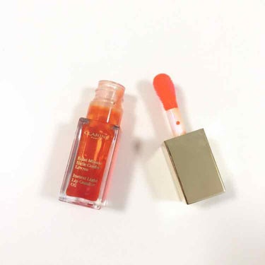 コンフォート リップオイル  05 tangerine /CLARINS/リップグロスを使ったクチコミ（2枚目）