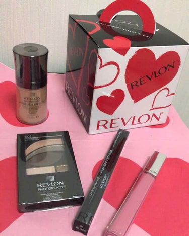 フォトレディ エアブラッシュ エフェクト メイクアップ/REVLON/リキッドファンデーションを使ったクチコミ（2枚目）