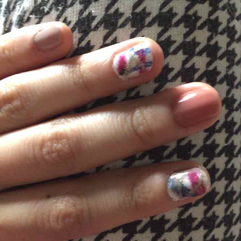 カラフルネイルズ/キャンメイク/マニキュアを使ったクチコミ(1枚目)