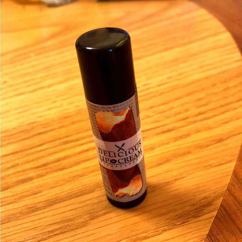 フランスぱん on LIPS 「美味しい香り♪塗った後もしばらくは匂いがしてて癒されます塗って..」(1枚目)