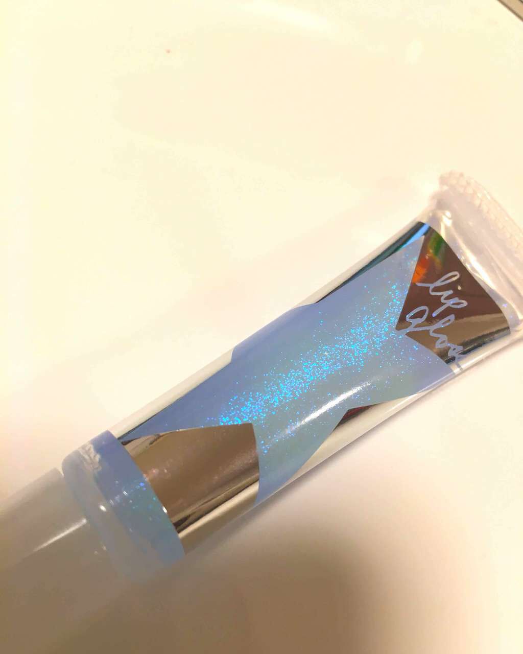 ベビーピンク ベビーピンクプラス リップグロスのクチコミ「流行りの青ラメ♪

ちょっとベタつきますが、青ラメだけがのるので使いやすいです✩°｡⋆⸜(* .....」（2枚目）