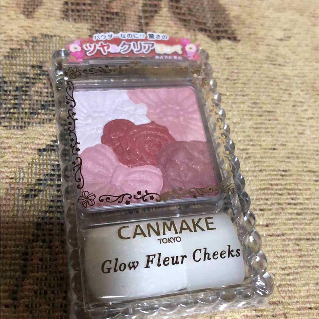 グロウフルールチークス/キャンメイク/パウダーチークを使ったクチコミ(1枚目)