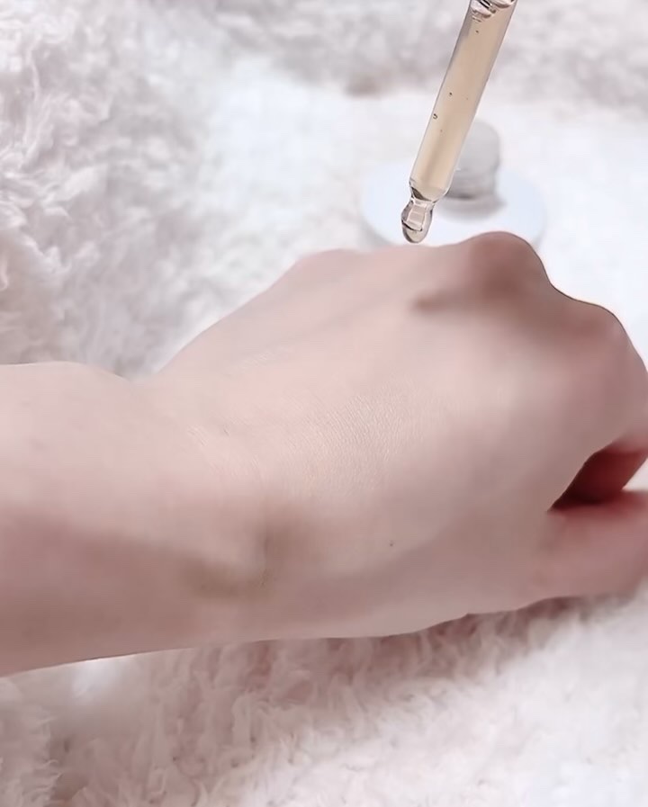 RXザ・アルファアルブチン2 ニキビ跡ケアセラム/COSRX/美容液を使ったクチコミ（3枚目）