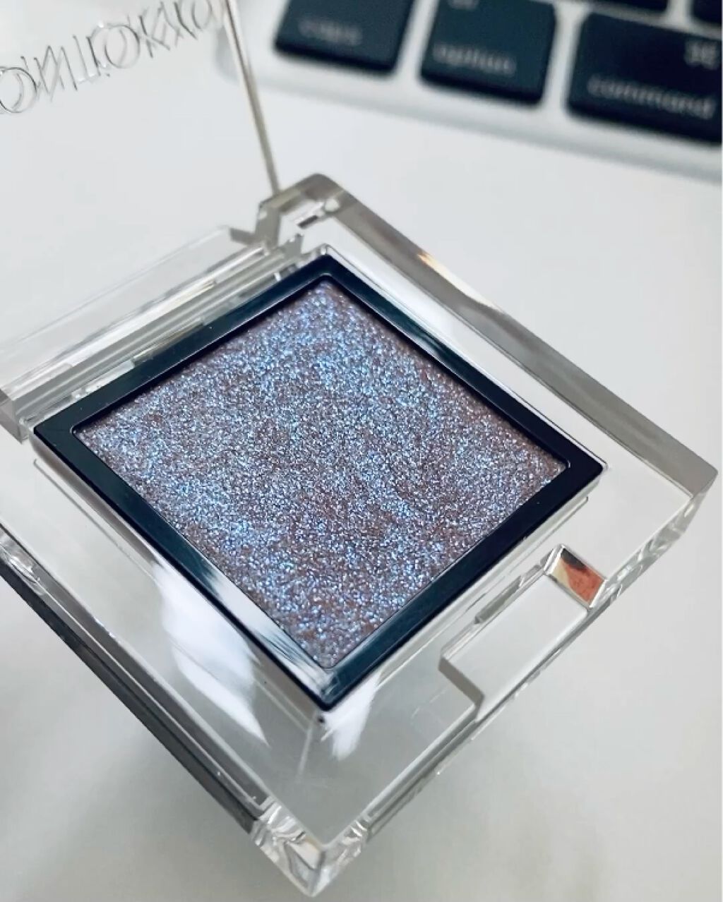 アディクション ザ アイシャドウ スパークル/ADDICTION/単色アイシャドウを使ったクチコミ（2枚目）